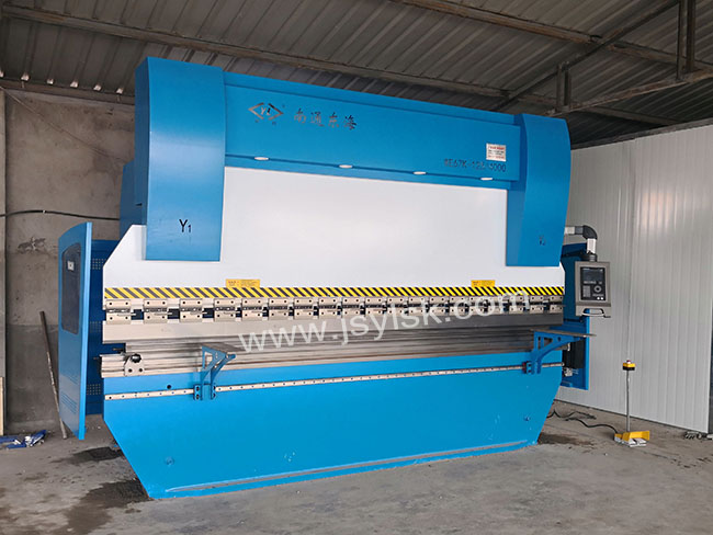 WE67K-125/4000數控折彎機